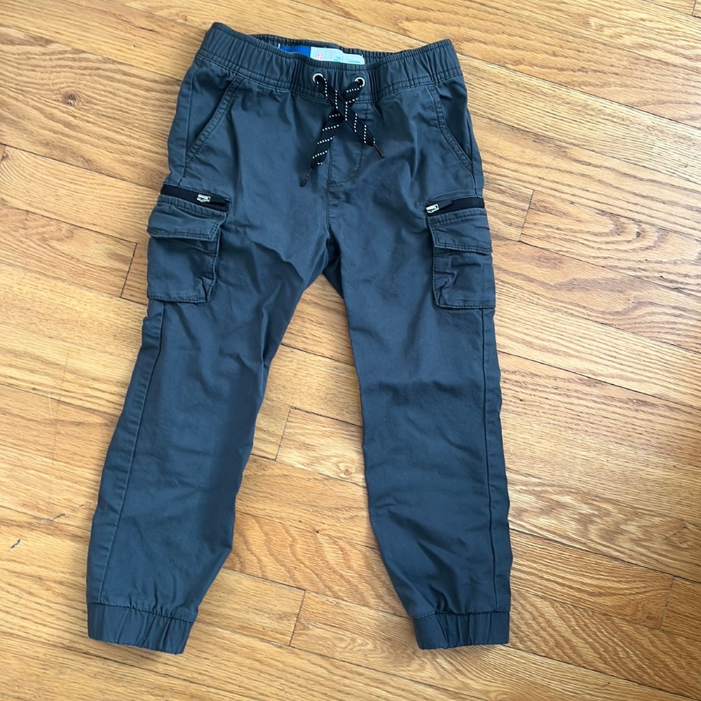 EUC Old Navy boys XS Joggers